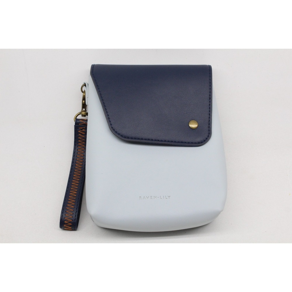 American Airlines Flagship Business Class Raven + Lily  Amenity Kit‎ Bag Only